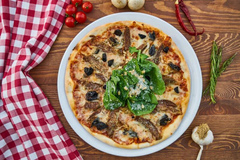 plate pizza dish meal italian 2802332